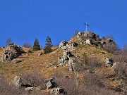 MONTE CASTELLO (croce 1425 – cima 1474 m) da Valpiana di Serina il 26 febbraio 2022 - FOTOGALLERY